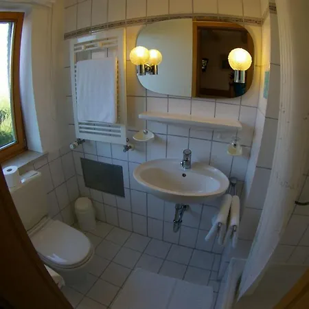Gaestehaus Wiesenhof Penzion 3*